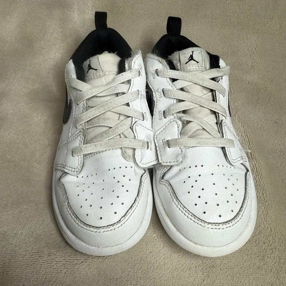 NIKE AIR JORDAN 1 LOW ALT (TD)‎ WHITE/BLACK (DR9747 132) size 9.5 toddler shoes